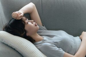 寝ても疲れが取れない、睡眠の質を上げるには？